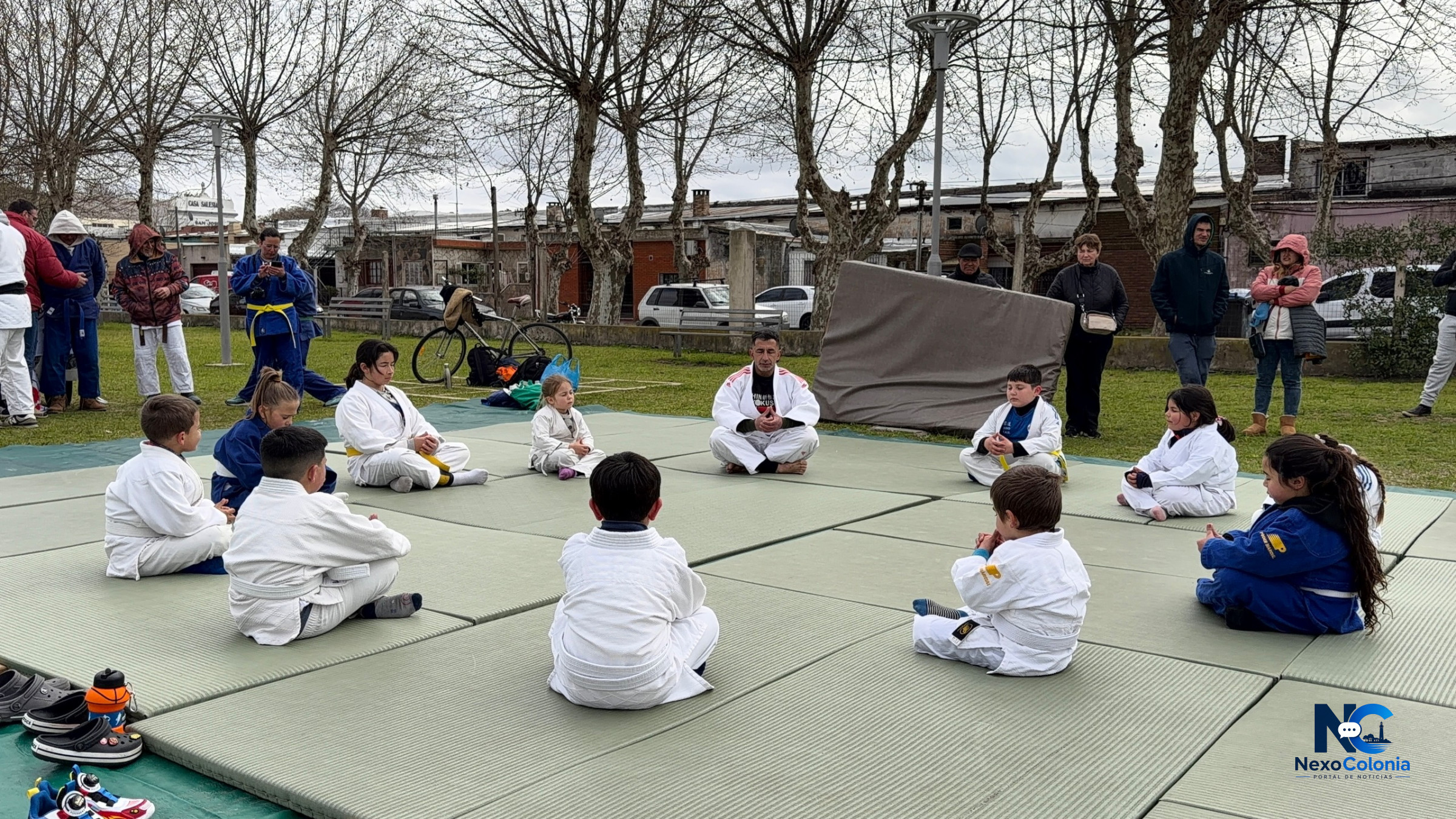 El Mes del Movimiento comenzó con una jornada de deportes de contacto en el E.P.I. — fotografía 4 de 6